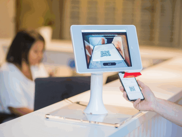 EUDI macht Fliegen easy: Einchecken bald nur mit Smartphone möglich