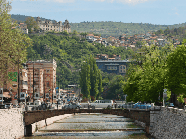 Günstig reisen in Europa: Sarajevo und Tirana führen Ranking an