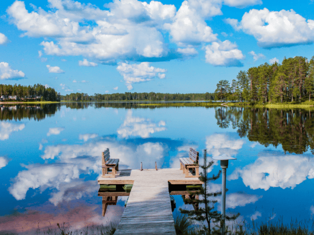 Finnland im Sommer: Coolcation zwischen Seen, Wäldern und Sauna
